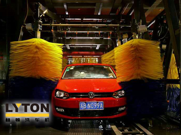AI已經(jīng)來(lái)臨，人工一去不復(fù)返！洗車更便捷電腦控制的電腦洗車機(jī)讓洗車成為一種享受！