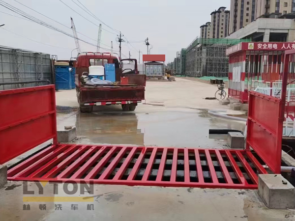 林頓工地洗車機！款式多、質(zhì)量穩(wěn)定可靠，滿足不同需求及預算！